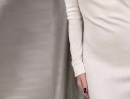 Half-turtleneck Hollow-out